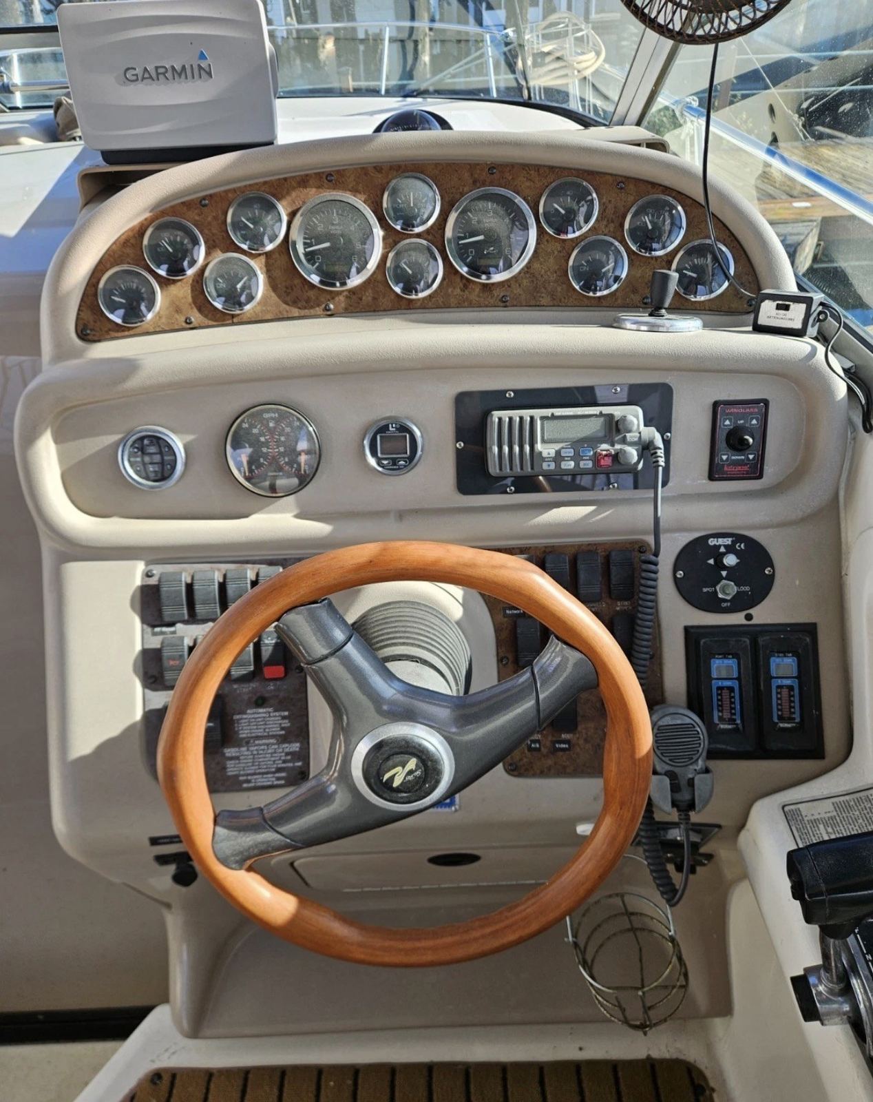 1999 Sea Ray Sundancer 290 photo 6